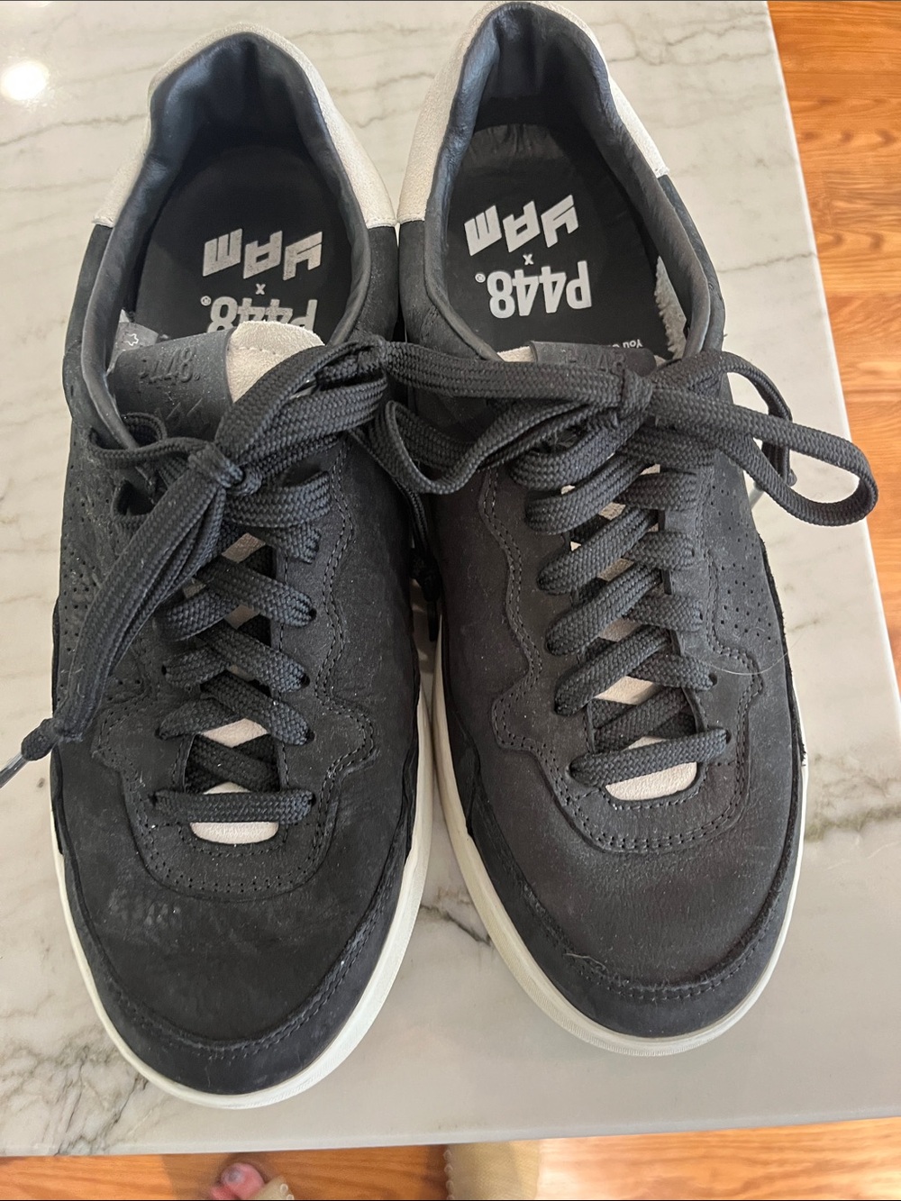 P448 Yam Women's Black and White Low-Top Sneakers